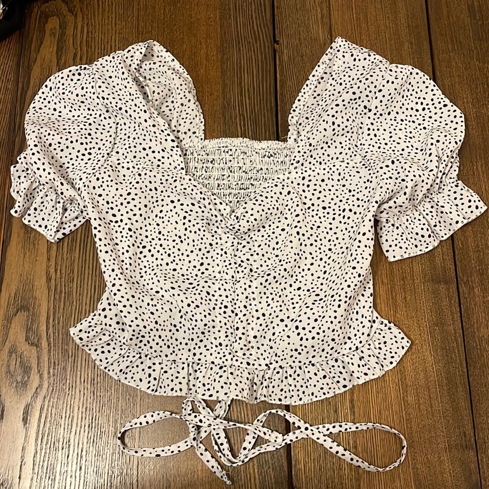 Womens cropped blouse
